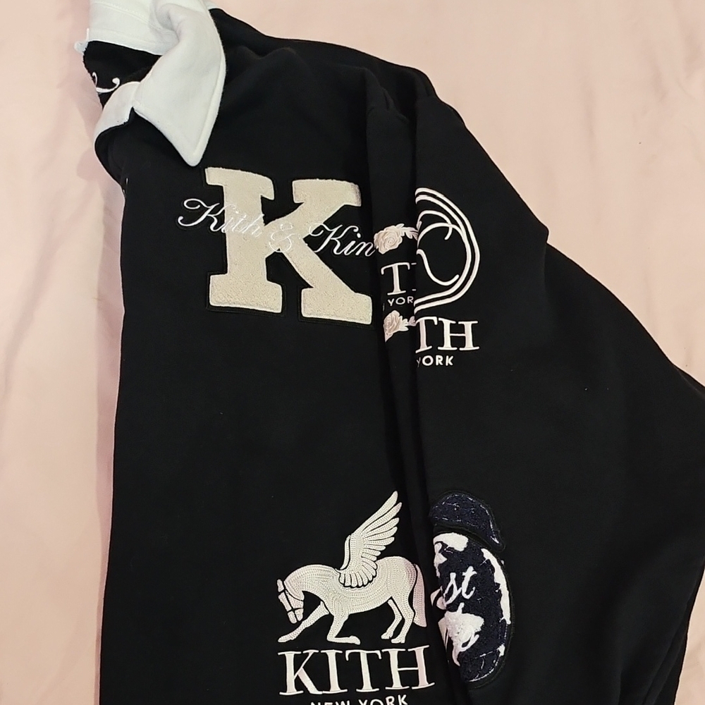 Kith Black and White Graphic Sweatshirt